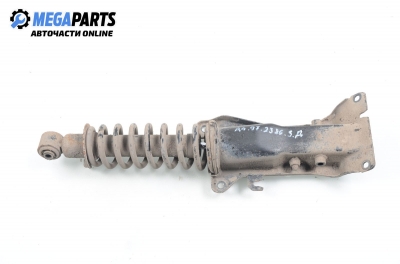 Макферсон за Audi A4 Avant B5 (11.1994 - 09.2001), комби, позиция: задна, дясна
