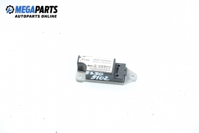 Сензор airbag за Mercedes-Benz E-Class Estate (S210) (06.1996 - 03.2003), № 000 820 99 26