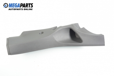 Интериорна пластмаса за Ford Focus II Hatchback (07.2004 - 09.2012), 4+1 вр., хечбек, позиция: предна