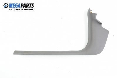 Интериорна пластмаса за Ford Focus II Hatchback (07.2004 - 09.2012), 4+1 вр., хечбек, позиция: предна