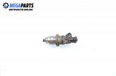 Дюза бензин за Mitsubishi Carisma Hatchback (07.1995 - 06.2006) 1.8 (DA2A), 116 к.с.