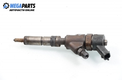 Дюза дизел за Peugeot 406 Break (10.1996 - 10.2004) 2.0 HDI 110, 109 к.с., № 9641742880