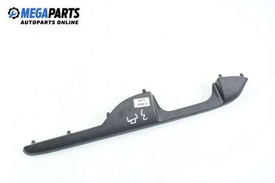 Интериорна пластмаса за Ford C-Max Minivan (02.2007 - 09.2010), 4+1 вр., позиция: предна