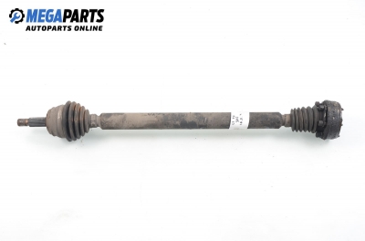 Полуоска за Volkswagen Golf III Hatchback (08.1991 - 07.1998) 1.6, 101 к.с., позиция: дясна