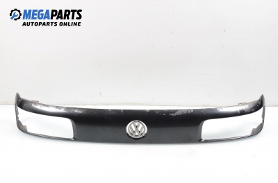Декоративна маска за Volkswagen Passat Variant B3, B4 (02.1988 - 06.1997), комби