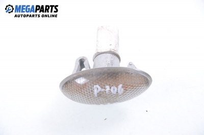 Мигач за Peugeot 206 Hatchback (08.1998 - 12.2012), хечбек