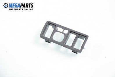 Интериорна пластмаса за Toyota Avensis Liftback II (04.2003 - 11.2008), хечбек, позиция: предна